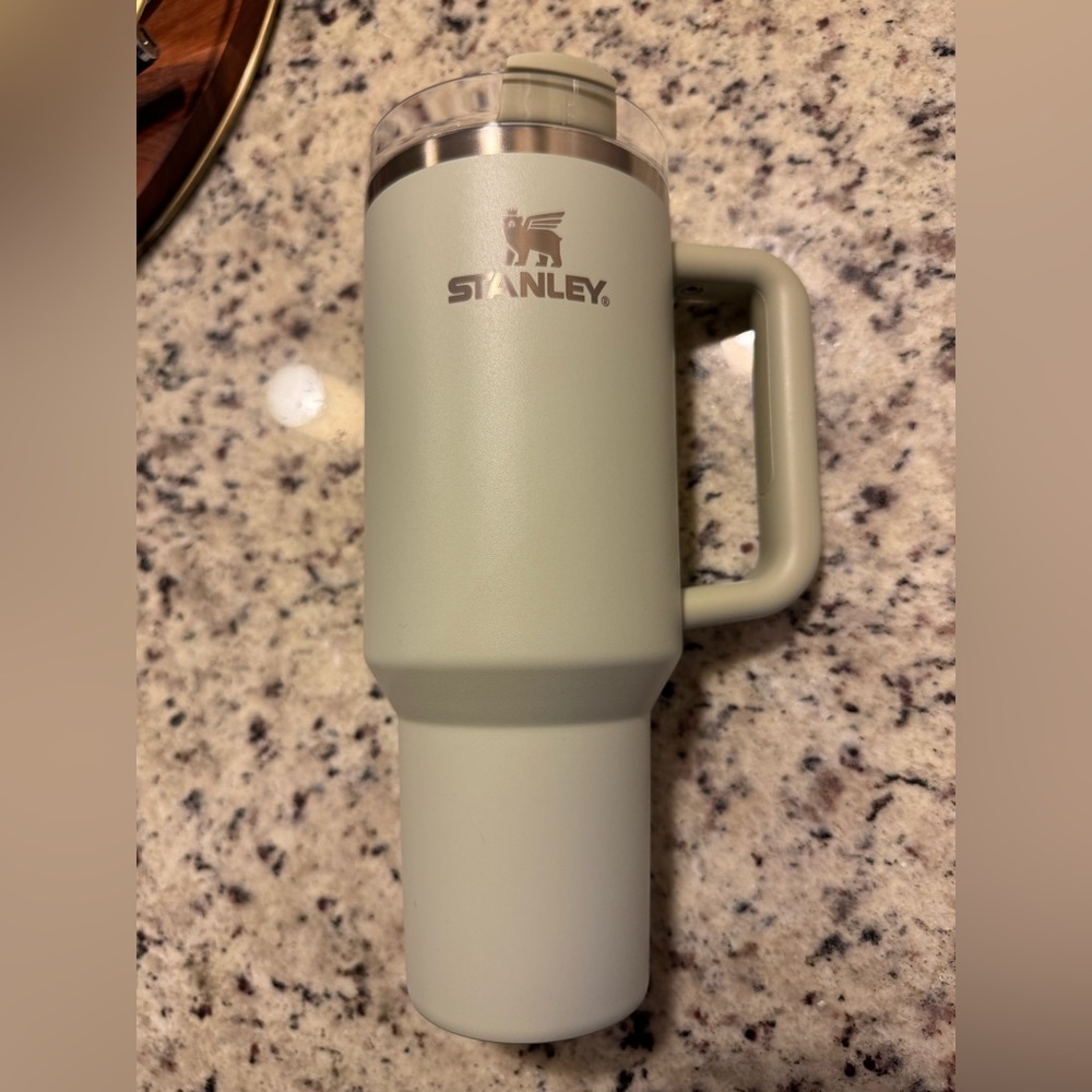 Stanley x Hearth & Home 40 oz cup